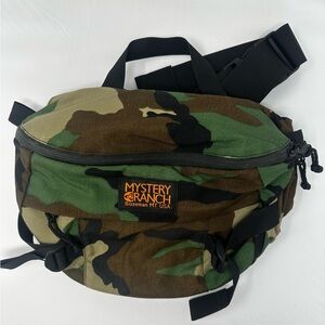 Mystery Ranch camouflage Fanny pack- never used